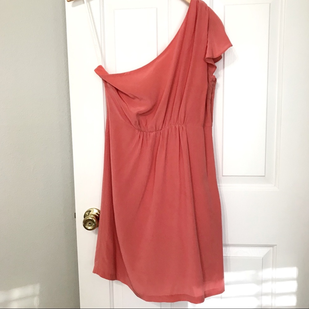 MM Couture pink coral one shoulder dress w/ belt - Picture 4 of 6